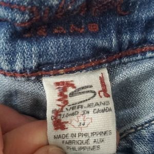 Size 34 Silver Capris